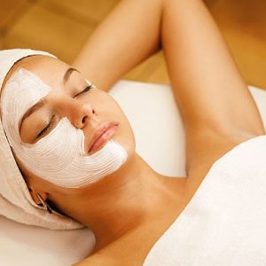 Gezichtsbehandeling-Luxe-behandeling Gezichtsbehandeling-Luxe-behandeling